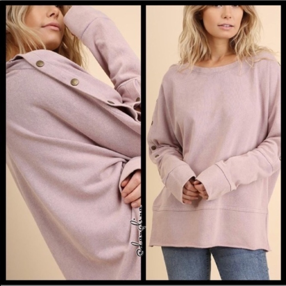 Snap it up sleeves sweater top